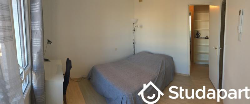 Chambre - 14 m² - 1 pièce