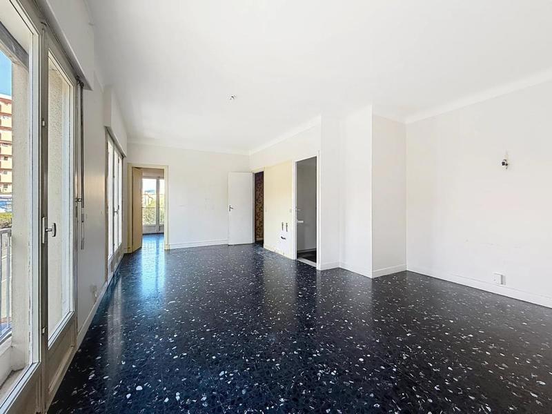 Appartement - 134 m² - 4 pièces