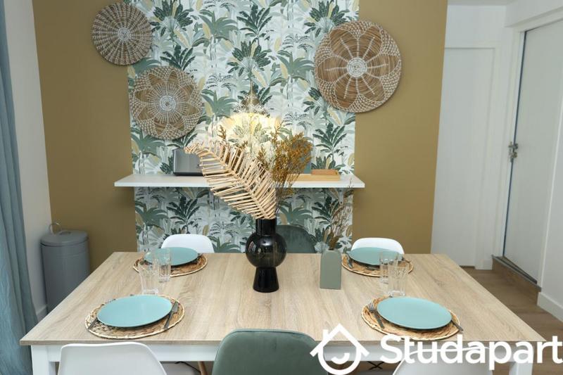 Chambre - 11 m² - 1 pièce