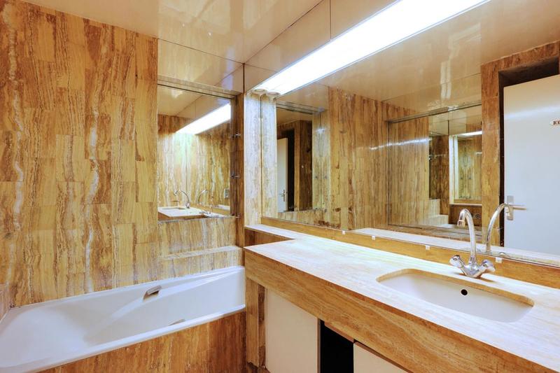 Appartement - 104 m² - 4 pièces