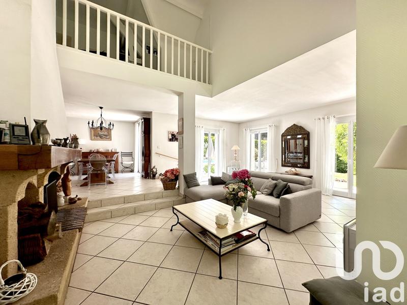 Maison - 168 m² - 6 pièces