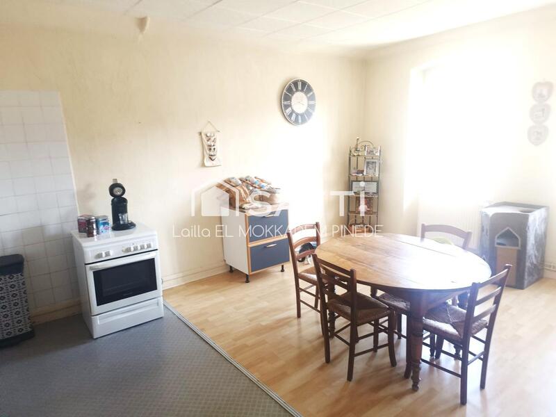 Maison - 177 m² - 7 pièces