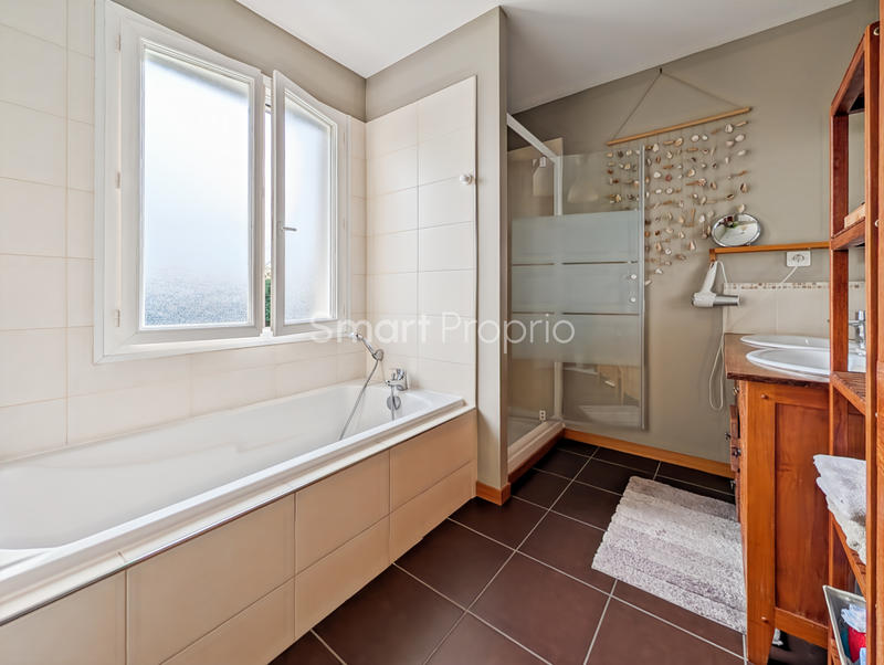 Maison - 126 m² - 5 pièces