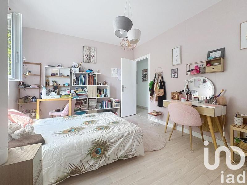 Maison - 200 m² - 7 pièces