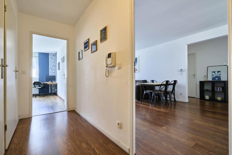 Appartement - 82 m² - 4 pièces