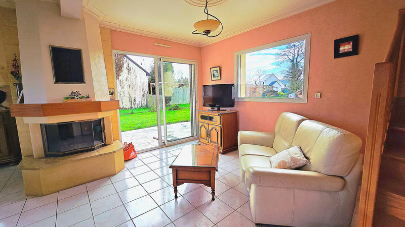 Maison - 101 m² - 5 pièces