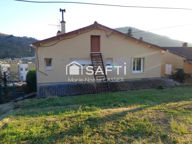 Maison - 148 m² - 8 pièces