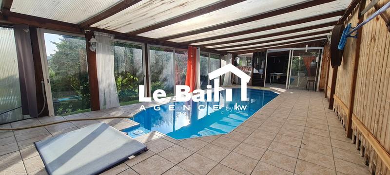 Maison - 148 m² - 6 pièces