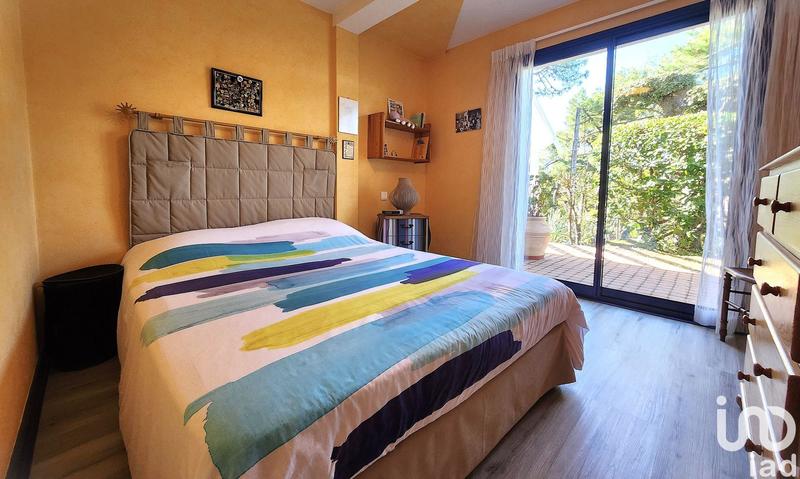 Maison - 180 m² - 5 pièces