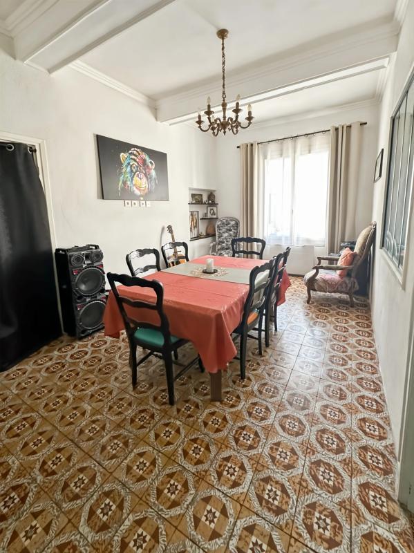 Maison - 160 m² - 5 pièces