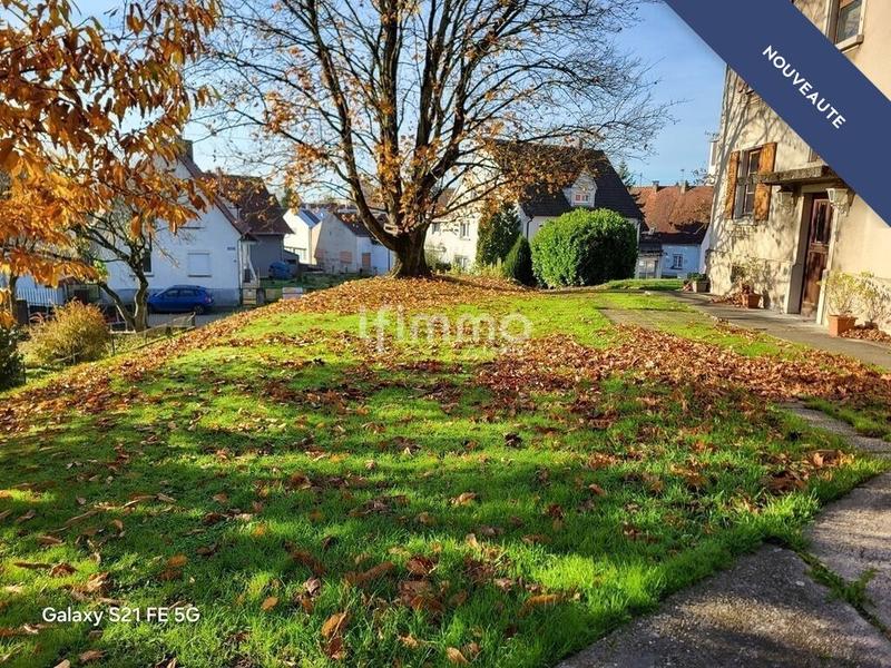 Maison - 222 m² - 8 pièces