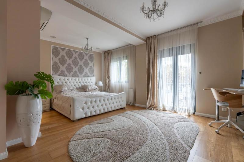 Maison - 148 m² - 6 pièces