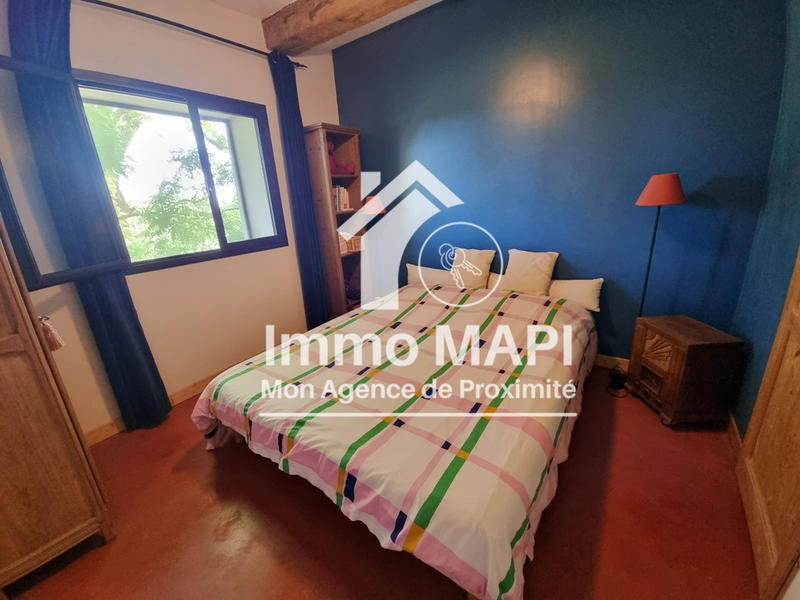 Maison - 276 m² - 10 pièces