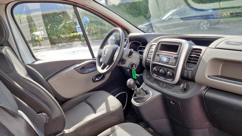 Renault Trafic l1h2 1200 kg dci 125 Gd Confort + Hayon