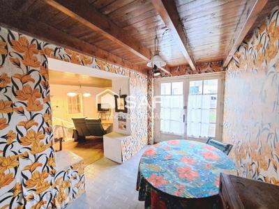 Maison - 200 m² - 7 pièces