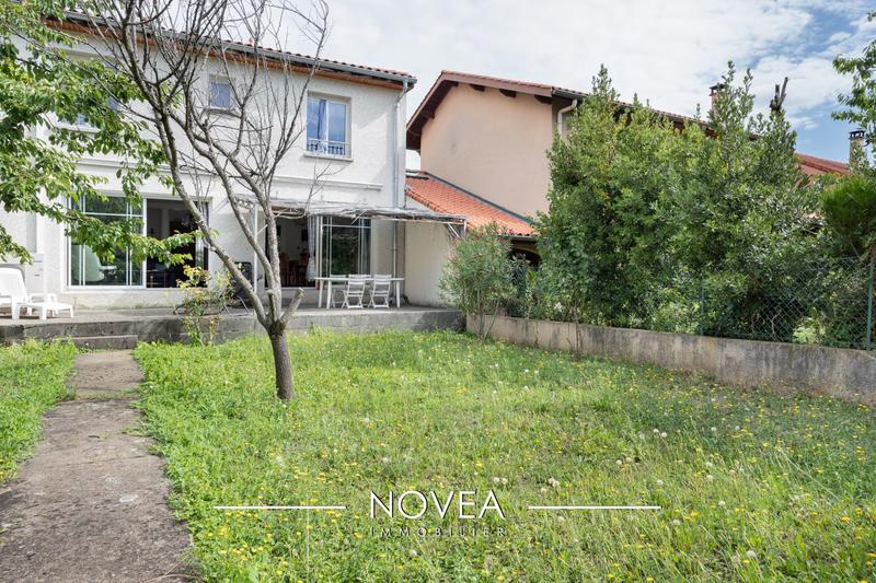 Villa - 137 m² - 6 pièces