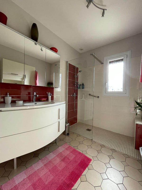 Maison - 129 m² - 7 pièces