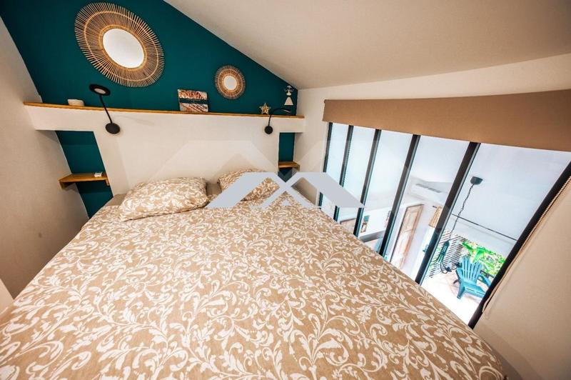 Villa - 211 m² - 7 pièces