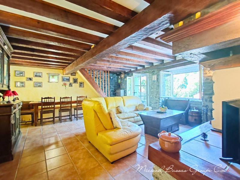 Maison - 102 m² - 4 pièces