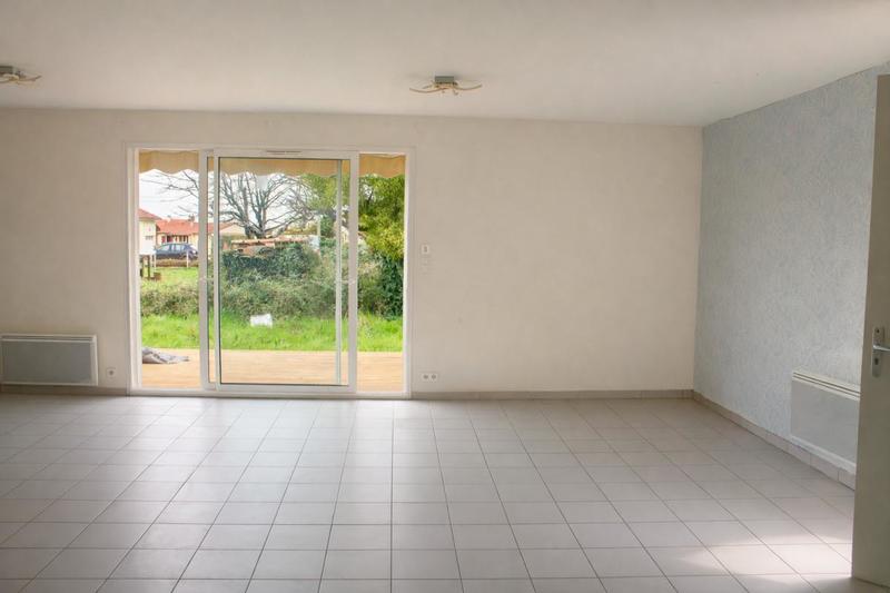 Villa - 100 m² - 5 pièces