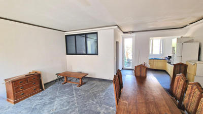 Maison - 95 m² - 4 pièces