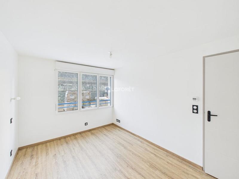 Appartement - 91 m² - 4 pièces