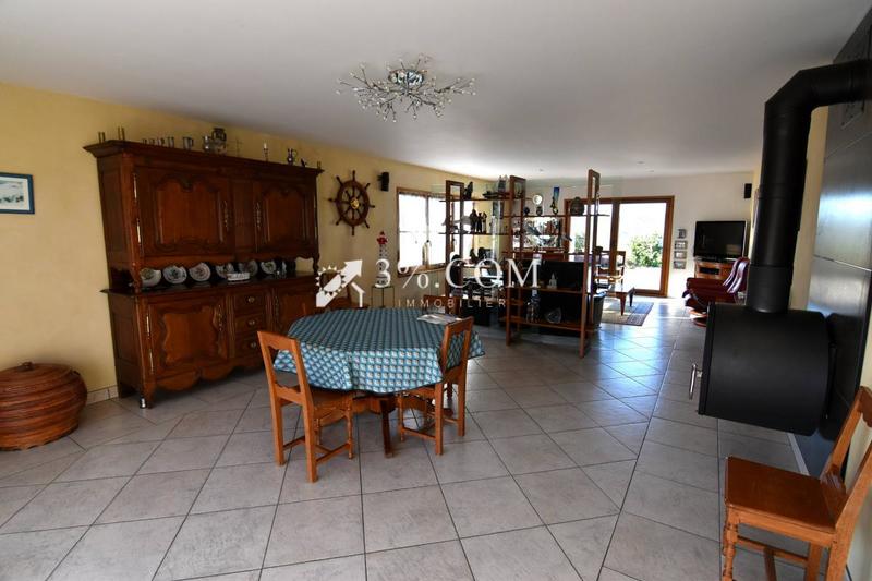 Propriété - 175 m² - 11 pièces