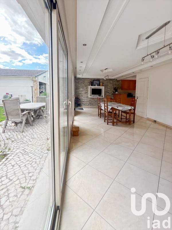 Maison - 168 m² - 6 pièces