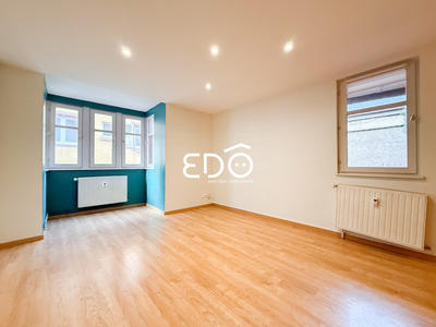 Appartement - 84 m² - 5 pièces