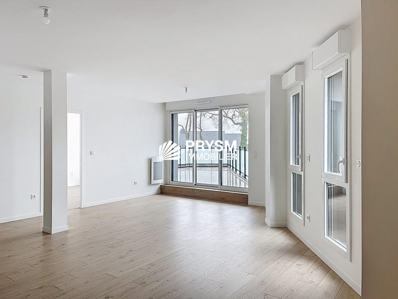 Appartement - 85 m² - 4 pièces