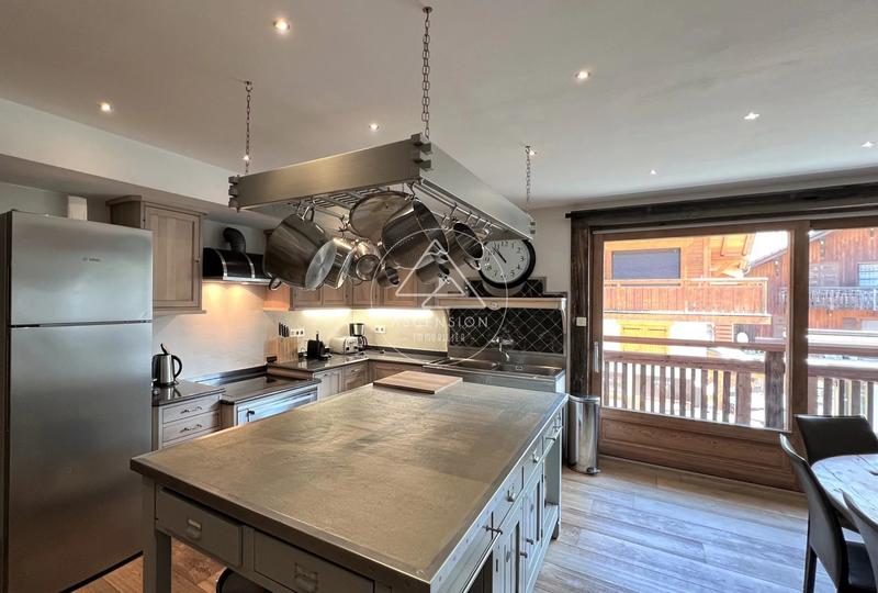 Appartement - 140 m² - 4 pièces