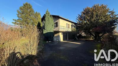 Maison - 144 m² - 7 pièces