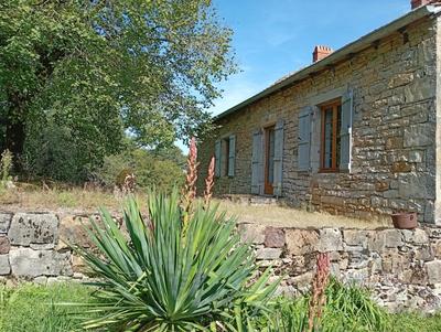 Corps de ferme - 270 m² - 9 pièces