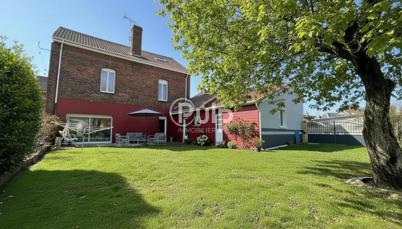 Maison - 197 m² - 10 pièces