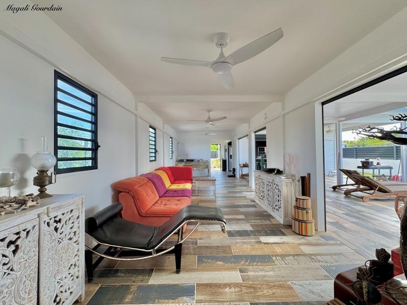 Maison - 140 m² - 5 pièces