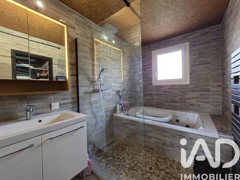 Maison - 164 m² - 7 pièces