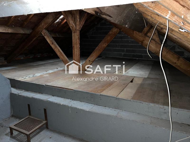 Maison - 107 m² - 6 pièces