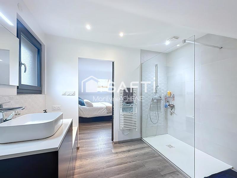 Maison - 140 m² - 5 pièces