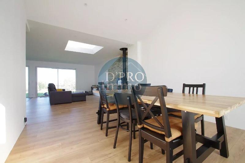 Maison - 136 m² - 5 pièces