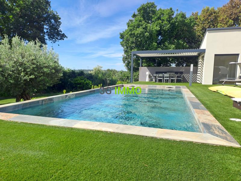 Maison contemporaine - 207 m² - 5 pièces