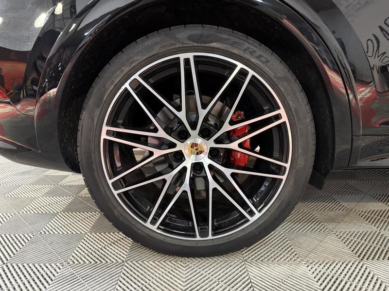 Porsche Cayenne Coupé 3.0 V6 E-Hybrid 470 ( Tva déductible )