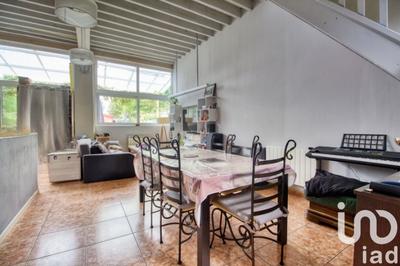 Maison - 70 m² - 5 pièces