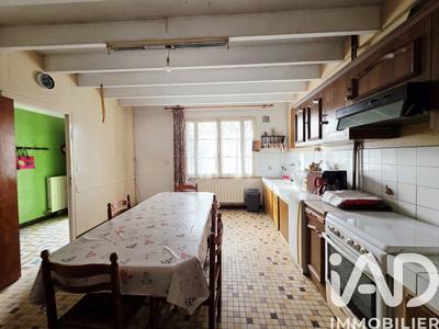 Maison de village - 112 m² - 7 pièces