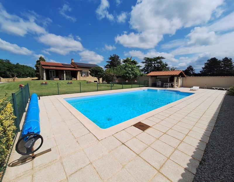 Maison - 90 m² - 4 pièces