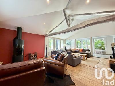 Maison - 272 m² - 5 pièces