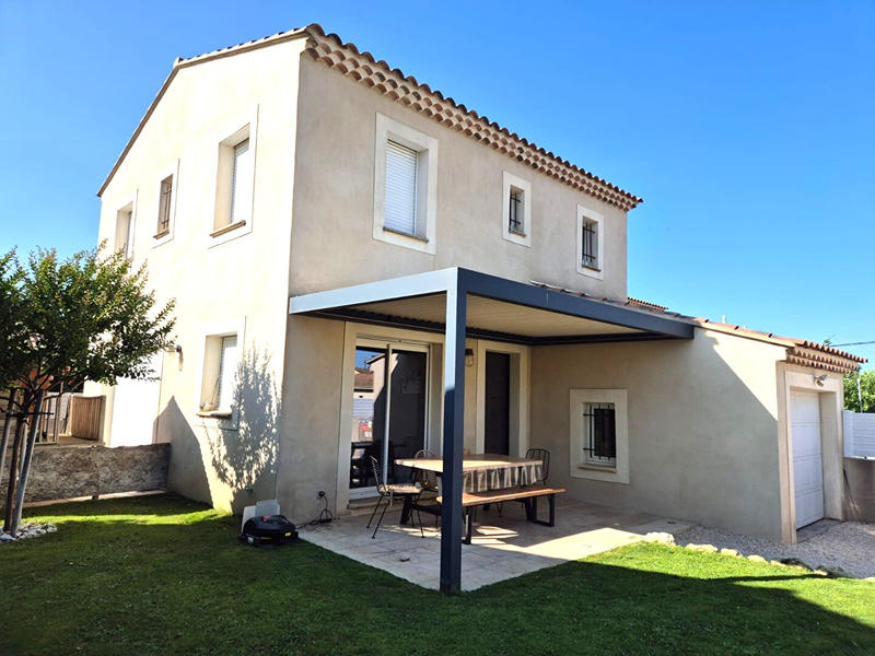 Maison - 103 m² - 4 pièces