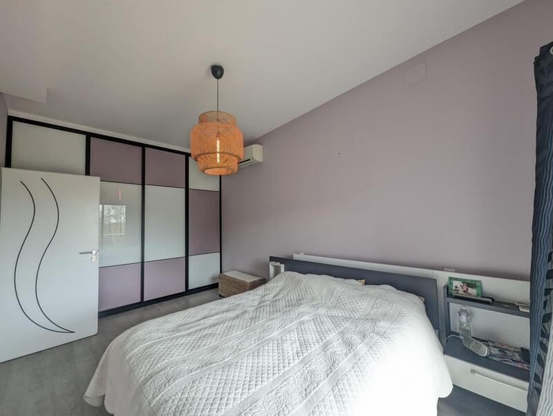 Maison contemporaine - 233 m² - 6 pièces