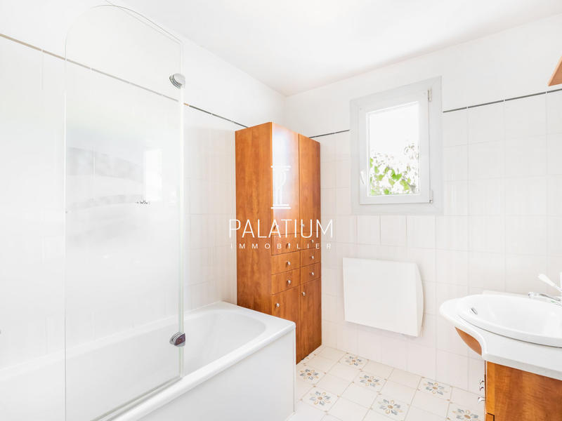 Maison - 144 m² - 6 pièces