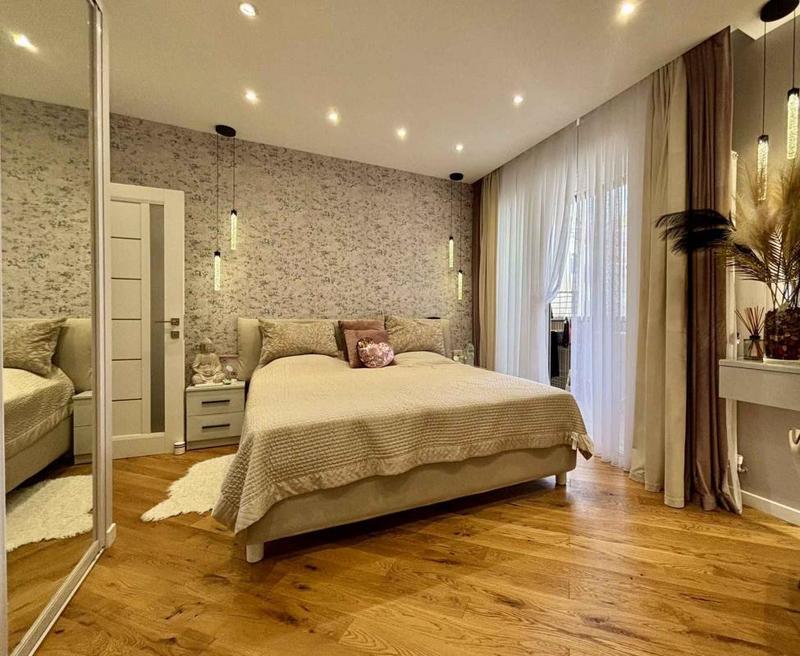 Appartement - 108 m² - 4 pièces