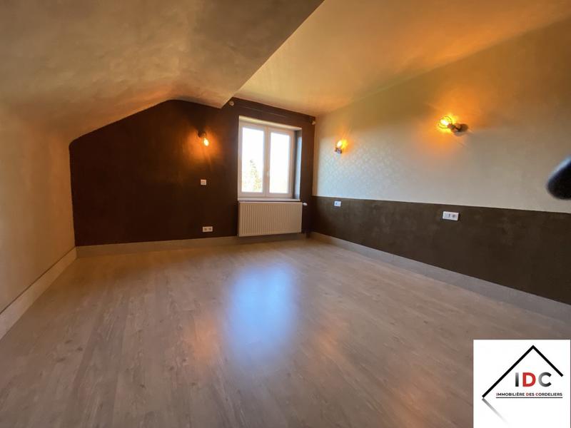 Maison - 156 m² - 4 pièces